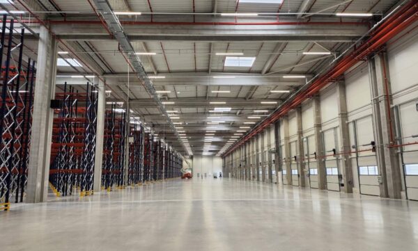 takarítás-budapest-csarnok-logisztikai-kozpont2